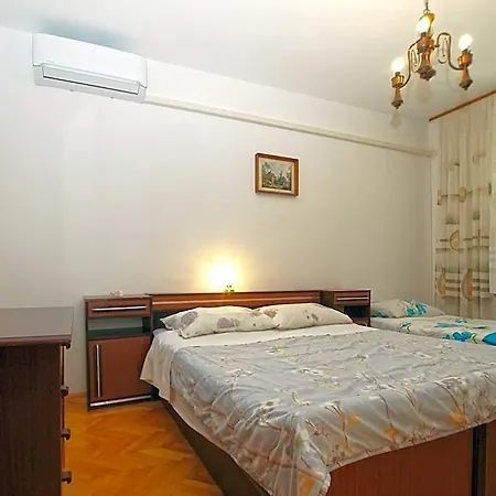 Hotel 1306
